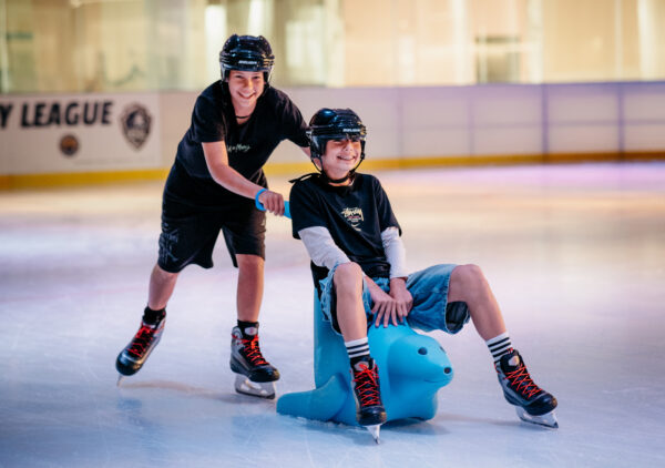 ⁦כרטיסיה ל-20 כניסות להחלקה בהיכל הקרח BLUE ICE ARENA אשדוד - מלא מוגבל!⁩ – תמונה ⁦12⁩