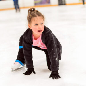 כרטיסיה ל-10 כניסות להחלקה בהיכל הקרח BLUE ICE ARENA אשדוד - מלא מוגבל!